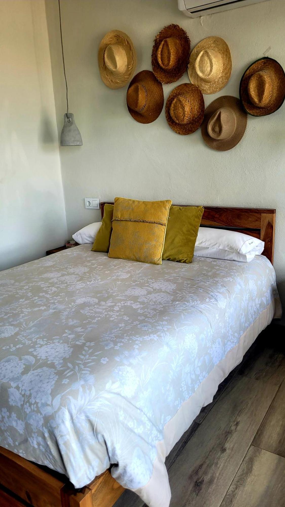 Casas Rurales Maribel - Complejo Moradas Del Cerro 1 - Suites Con Jacuzzi En Alcala Del Jucar Casas del Cerro Room photo